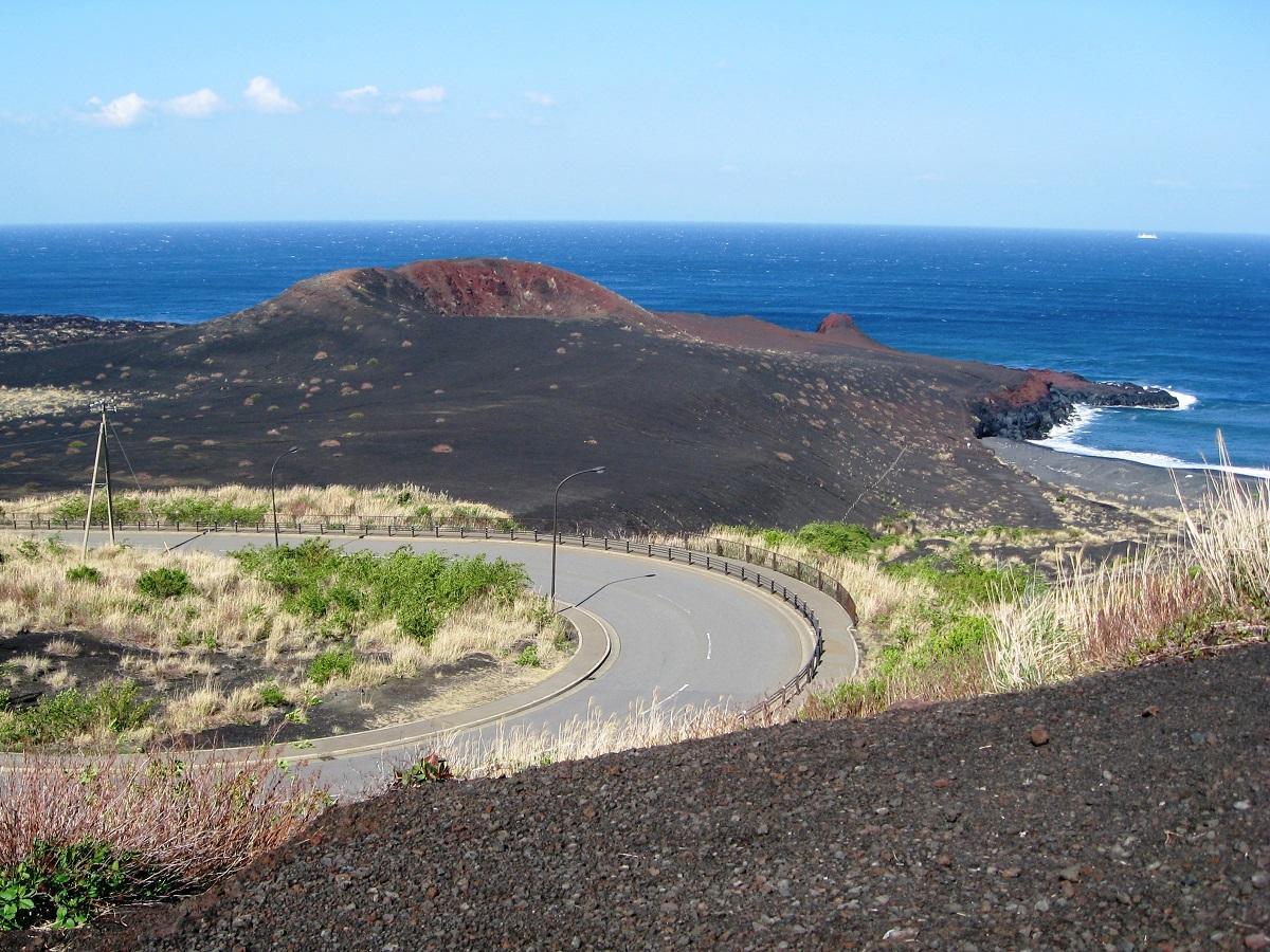 Sightseeing on Miyakejima Island branding