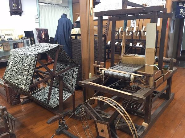 Murayama Oshima-tsumugi weaving