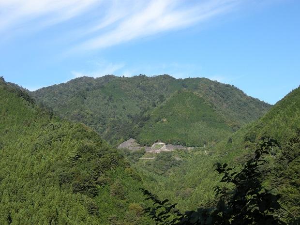 三頭山（みとうさん）