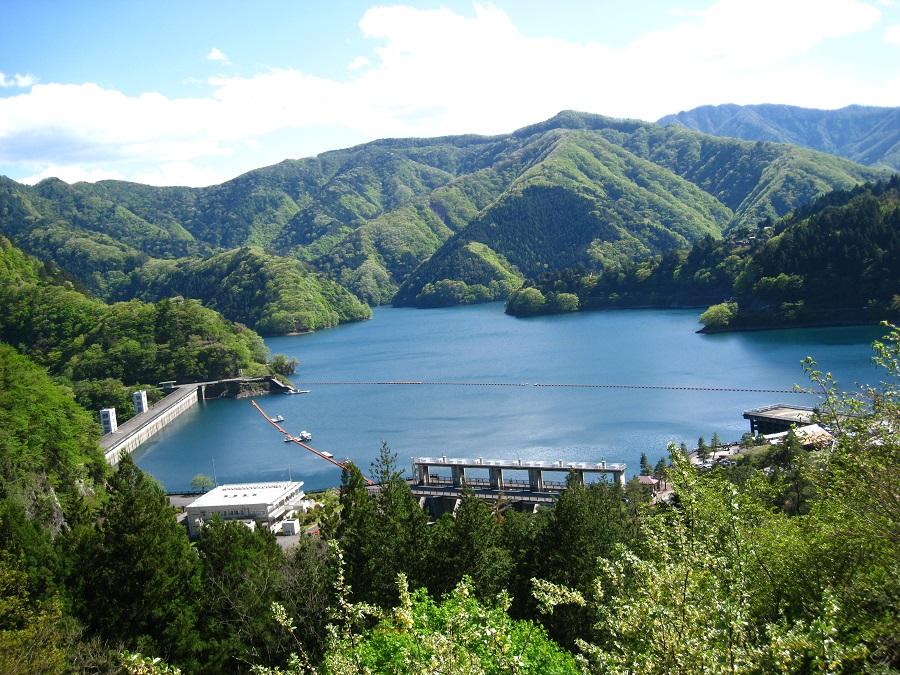 奥多摩湖