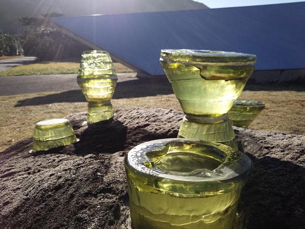 島特産のコーガ石・新島