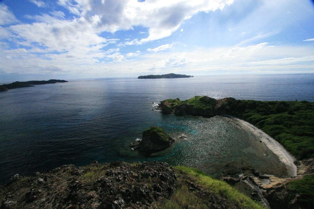 母島